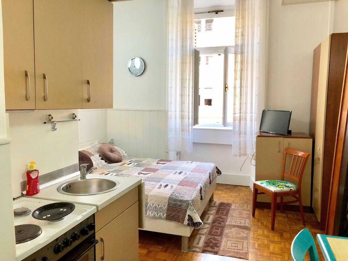 Appartement Studio & Free Parking, Aircool, Fresh Bedding à Lovran Extérieur photo